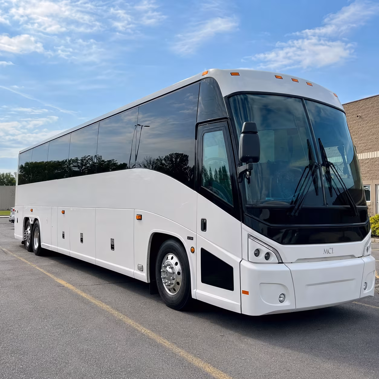 buses to pine knob music theatre in clarkston worth every mile