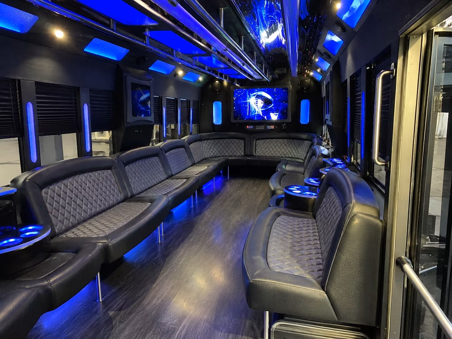detroit 28 passenger party bus interior