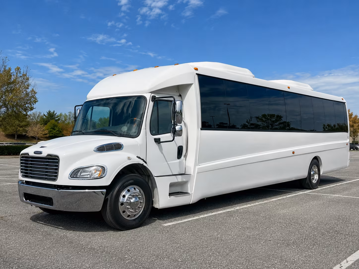 detroit 30 passenger party bus