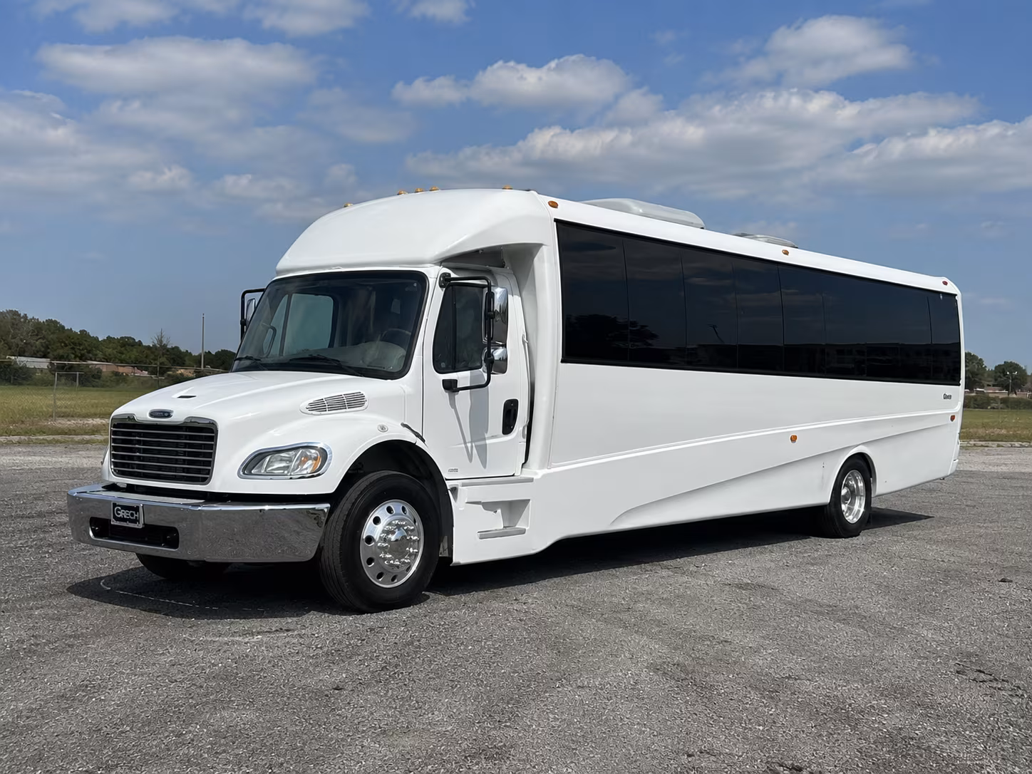 detroit 50 passenger party bus