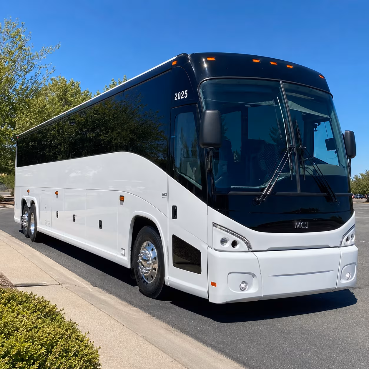 detroit charter bus rental exterior
