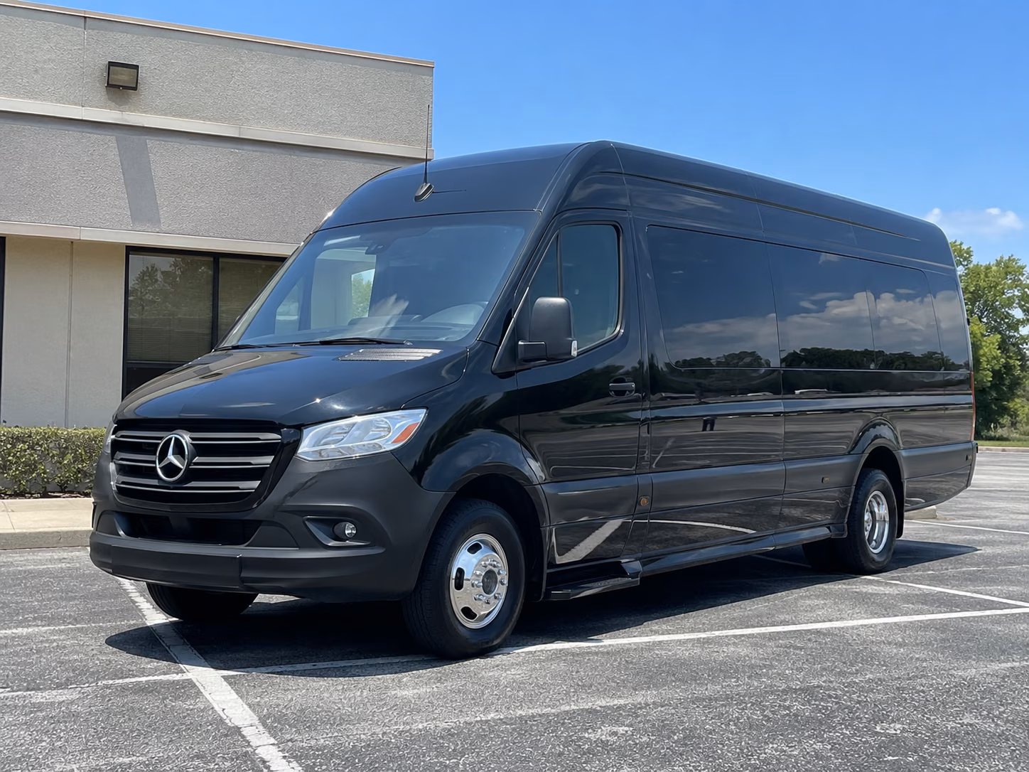 detroit corporate transportation