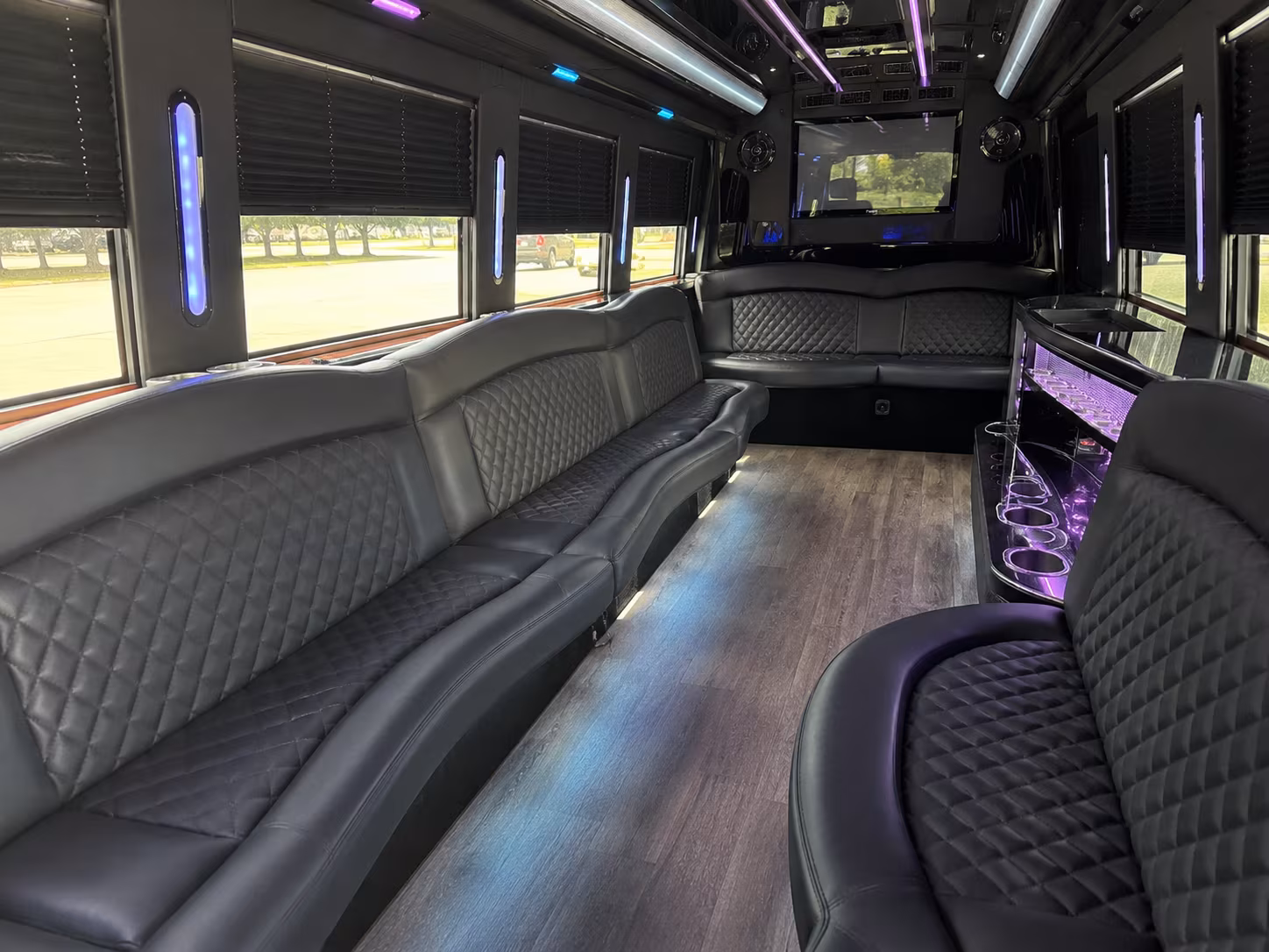 detroit wedding party bus rental