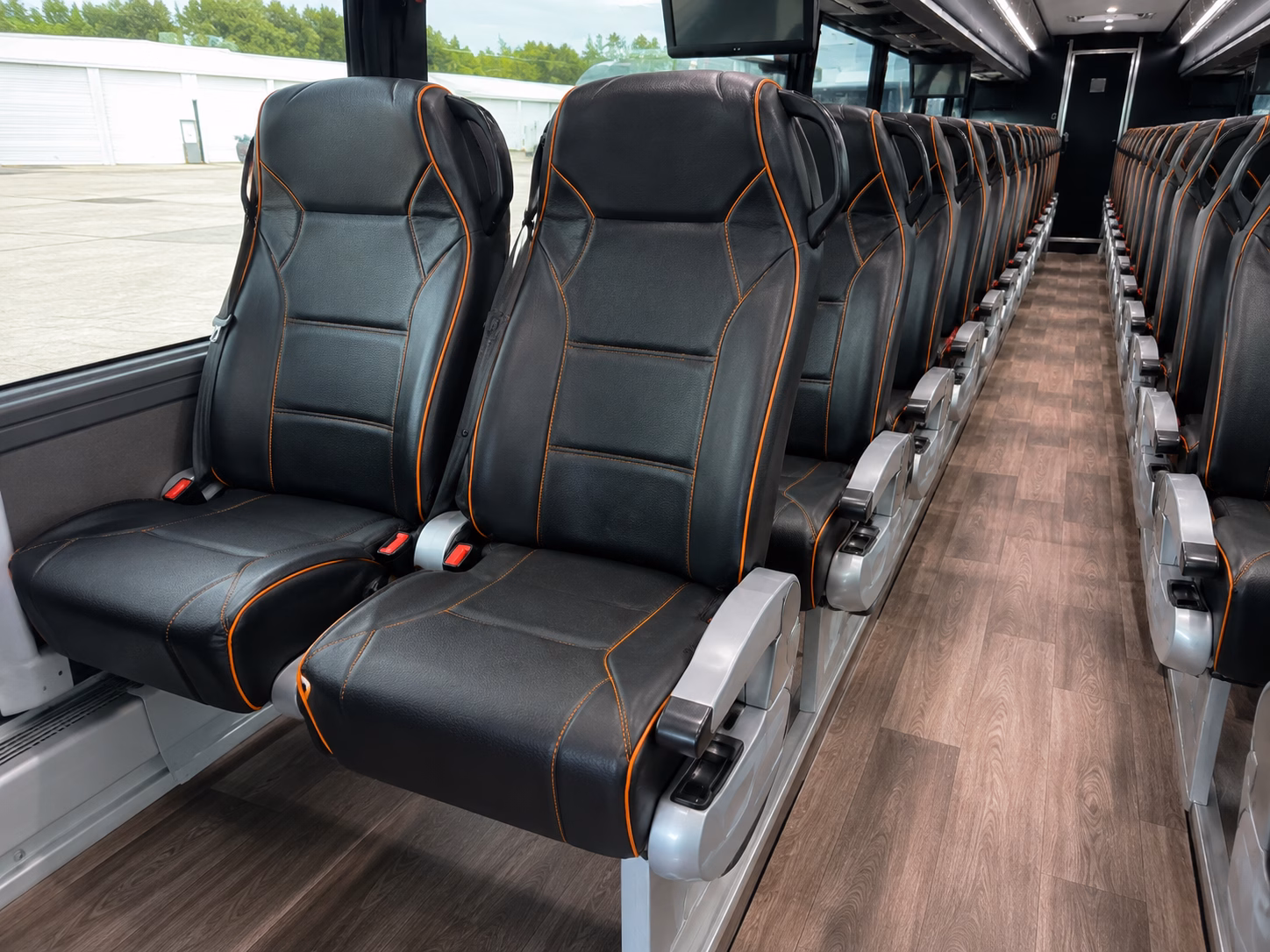 fan buses to detroit grand prix and major motorsports events