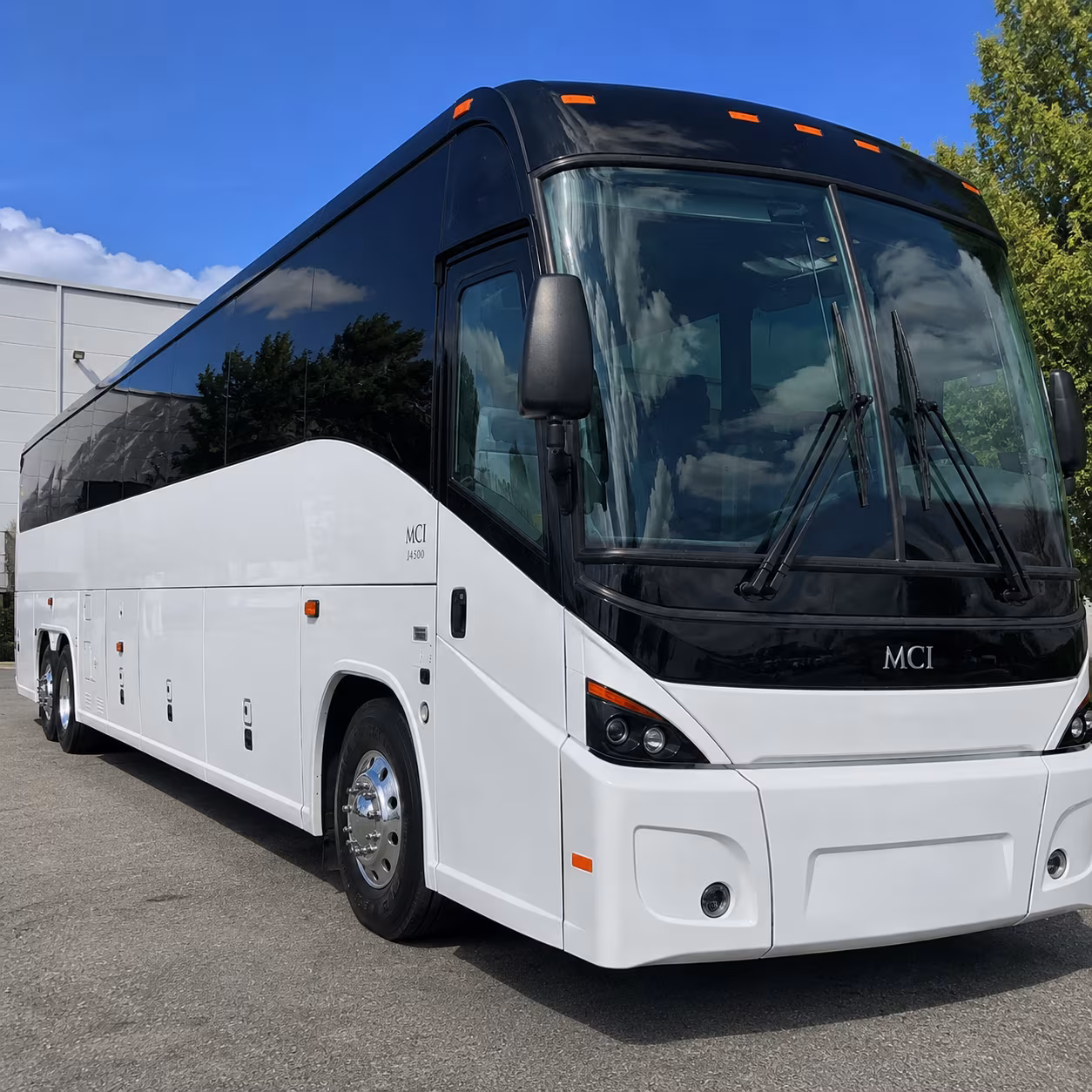 toledo express airport tol shuttle buses for southeast michigan groups